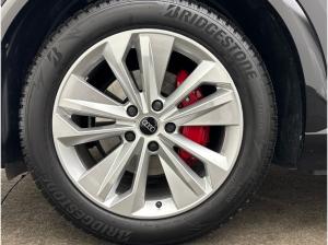 Audi Q6 e-tron Matrix Pano B&O AHK Massagesitz Kamera