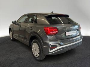 Audi Q2 S line 35 TFSI Matrix AHK