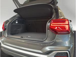 Audi Q2 S line 35 TFSI Matrix AHK
