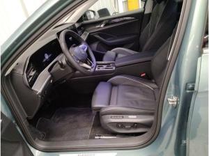 Volkswagen Passat Variant Elegance 1.5 TSI eHybrid 110 kW DSG - Area View IQ.Drive HUD Matrix-LED AHK SHZ PDC LM CarPl