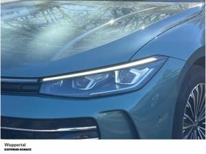 Volkswagen Passat Variant 2.0 TDI DSG NAVI AHK DCC KAM ACC LED SHZ PDC LM