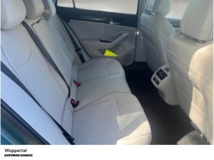 Volkswagen Passat Variant 2.0 TDI DSG NAVI AHK DCC KAM ACC LED SHZ PDC LM