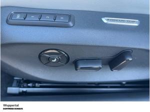 Volkswagen Passat Variant 2.0 TDI DSG NAVI AHK DCC KAM ACC LED SHZ PDC LM