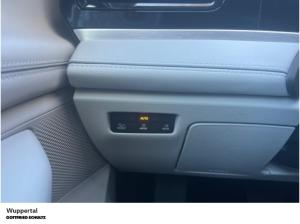 Volkswagen Passat Variant 2.0 TDI DSG NAVI AHK DCC KAM ACC LED SHZ PDC LM