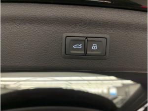 Audi Q3 45 TFSI e S tr. RFK LED NAVI VIRTUAL PANO