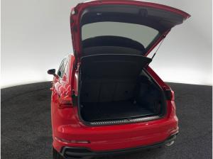 Audi Q3 S line 40 TFSI qu.S tr. STDHZG LED NAVI PDC