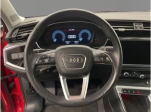 Audi Q3 S line 40 TFSI qu.S tr. STDHZG LED NAVI PDC