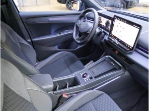 Volkswagen T-Roc R-Line1.5 eTSI DSG IQ,NAVI,IQ-DRIVE