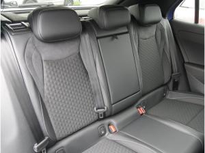 Volkswagen T-Roc R-Line 1.5 l eTSI OPF 7-Gang-Doppelkupplungsgetriebe DSG