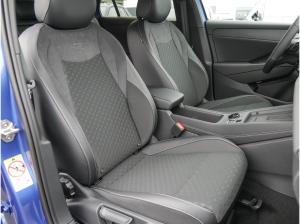 Volkswagen T-Roc R-Line 1.5 l eTSI OPF 7-Gang-Doppelkupplungsgetriebe DSG