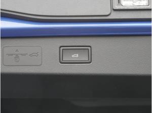 Volkswagen T-Roc R-Line 1.5 l eTSI OPF 7-Gang-Doppelkupplungsgetriebe DSG