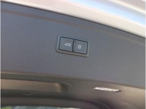 Audi Q5 TFSI e S line business 55 TFSI e quattro S tronic