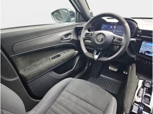 Alfa Romeo Junior IBRIDA 1.2 VGT 48V-HYBRID INTENSA