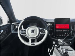 Volvo XC60 Recharge T8 AWD Plus Black Edition 21'' ACC AHK Harman HUD Panorama