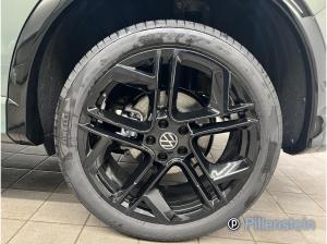 Volkswagen Tiguan TSI DSG R-LINE/BLACK AHK+HUD+AREA+360+MAT