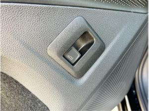 Volkswagen Tiguan R-Line 1.5 l eTSI OPF DSG CarPlay Hyb.