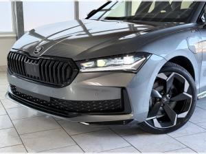 Skoda Superb 1,5 TSI Plug-In Hybrid Sportline - AHK/HUD/Canton/ACC/Pano