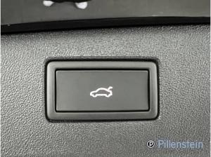 Volkswagen Tiguan TSI DSG R-LINE/BLACK AHK+MATRIX+KOMFORT+A