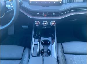 Skoda Superb C.L&K 2.0TDI*DSG*NAVI*MATRIX-LED*360°KAM*
