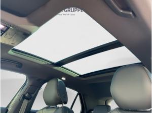 Volkswagen T-Roc R-Line 1.5 eTSI DSG AHK Navi Pano 360°