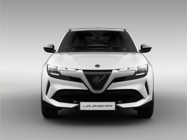 Alfa Romeo Junior Ibrida Sport Speciale MY26 1.2 VGT Hybrid LED Keyless PDCv+h
