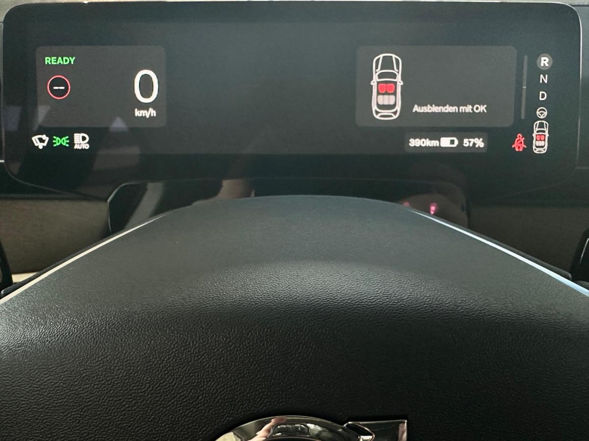 Volvo ES90