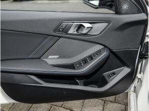 BMW 120 MSport  + Pano + H/K + DApl. + 19