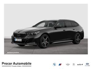BMW 520 520d Touring MSport + Pano + AHK + DApl. + H/K