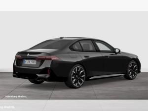BMW 520 520d MSport + DAprof. + H/K + PApl. + 21