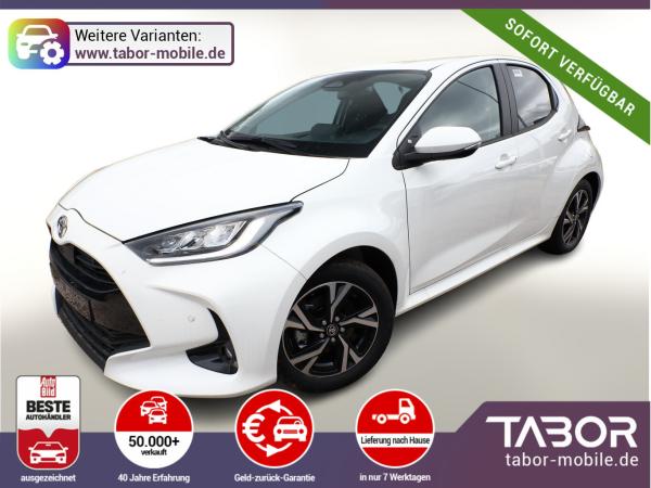 Toyota Yaris LED DigiC Privacy ACC Kam 16"LM CarPlay