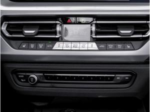 BMW Z4 sDrive20i RFK NAVI LED Sound Syst. PDC V+H