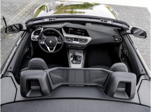 BMW Z4 sDrive20i RFK NAVI LED Sound Syst. PDC V+H