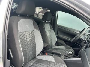 Volkswagen Taigo 1.5 TSI DSG R-LINE MATRIX AHK RFK ACC CarPlay