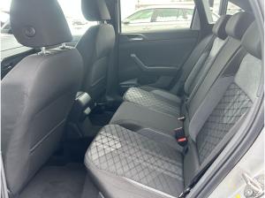Volkswagen Taigo 1.5 TSI DSG R-LINE MATRIX AHK RFK ACC CarPlay