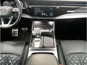 Audi Q8 55 TFSI e quattro S line MATRIX HEAD-UP