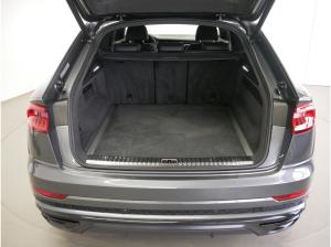 Audi Q8 55 TFSI e quattro tiptr. S line LED AHK virt. Cock.