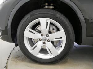 Audi Q5 40 TDI quattro S tro. advanced LED AHK PANO