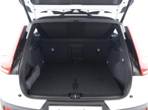 Volvo XC40 B3/Plus/ Black Edition/ Crystal White/ SOFORT!