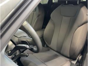 Audi A4 Avant 40 TDI Kamera AHK LED virtual DAB Navi