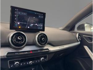 Audi Q2 advanced 35 TFSI Matrix AHK Navi