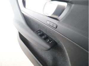 Volvo XC40 B4/Core/ 360 Grad/ SOFORT!