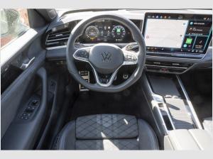 Volkswagen Passat Variant 2.0 TDI 4Motion R-Line