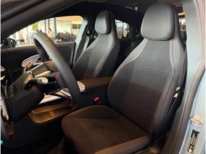 Mercedes-Benz CLA 180 SOFORT VERFÜGBAR ⚡ AMG Line + Panorama + LED – ab 390€