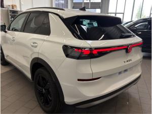 Volkswagen T-Roc Style 1.5 l eTSI OPF ) 7-Gang-Doppelkupplungsgetriebe DSG