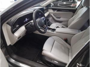 Volkswagen Passat Variant 1.5 TSI DSG eHybrid Elegance AHK Navi Leder IQ.Light ACC DAB+