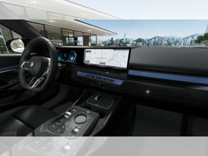 BMW 530 e Limousine ab Lager mit der 0,5% Versteuerung!
