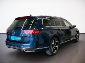 Volkswagen Passat Variant ELEGANCE 2.0TSI DSG NP.67t.ACC.5J.AHK.STHZG.AREAVIEW.NAVI+VC.HUD.LED