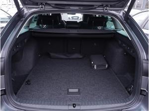 Skoda Octavia Combi 1.5 TSI mHEV Balance DSG AHK RüKa