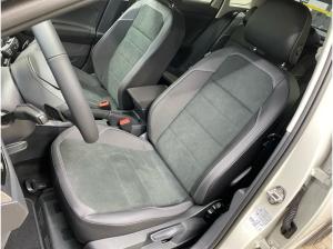 Volkswagen Taigo 1.0 TSI DSG Style
