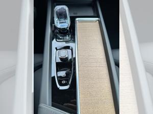 Volvo XC60 T8 Plus Bright/Allwetter/ HUD/ PANO / 360/ 0,5%/ Sofort!